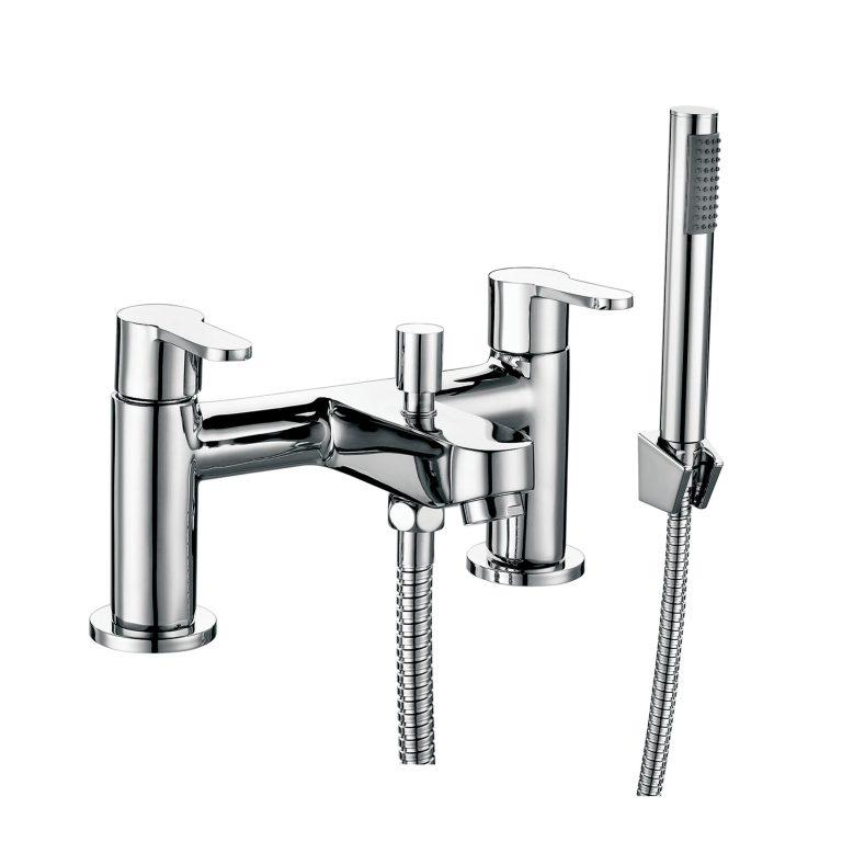 Favor Bath Shower Mixer with shower kit and wall bracket Chrome