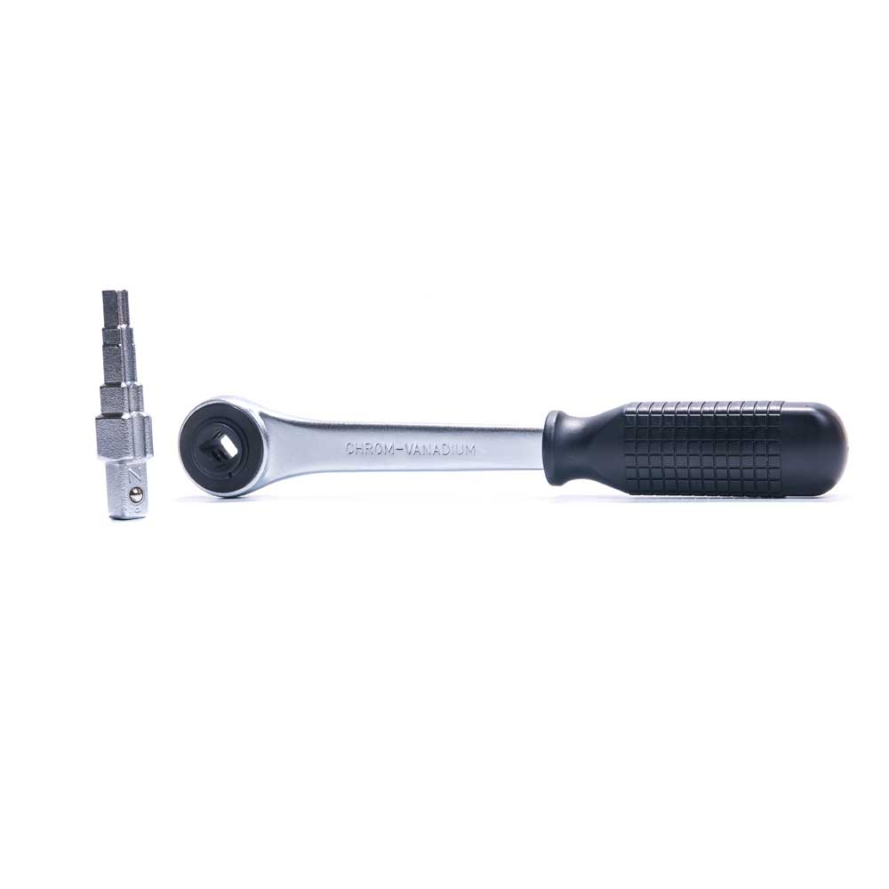 Multi Size Radiator Valve Tai Key & Ratchet